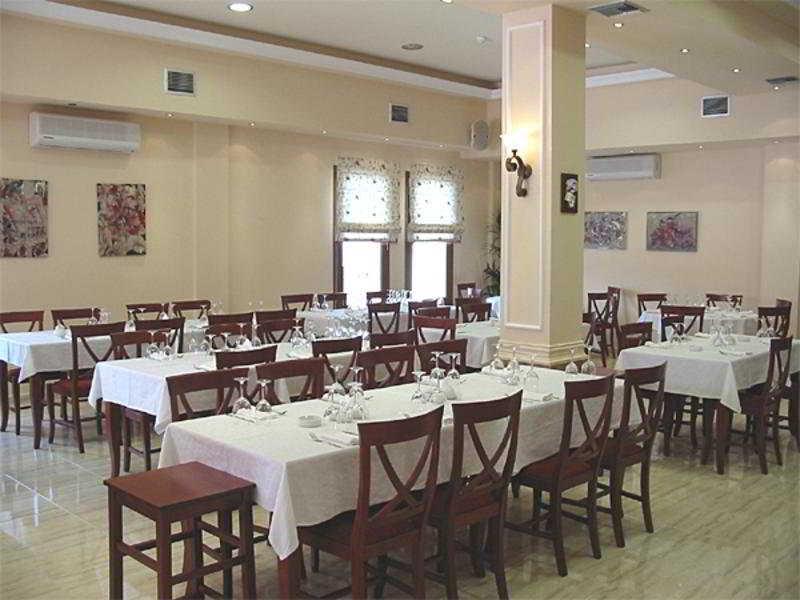 Asteras Hotel Naousa  Restaurant photo